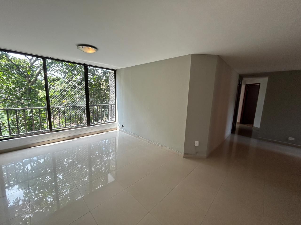 Apartamento en arriendo Antioquia Medellín Villa Carlota 90 m2 Habitaciones 3 Baños 2 Garajes 1 Precio $4200000
