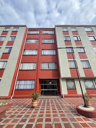 Apartamento en venta Cundinamarca Bogotá Villa Alsacia 2 80 m2 Habitaciones 3 Baños 2 Garajes 1 Precio $390000000