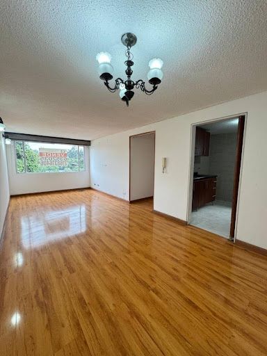 Apartamento en venta Cundinamarca Bogotá Villa Alsacia 2 80 m2 Habitaciones 3 Baños 2 Garajes 1 Precio $375000000
