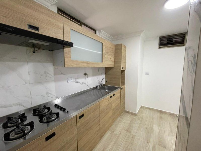 Apartamento en arriendo Antioquia Envigado Alcalá 90 m2 Habitaciones 3 Baños 2 Garajes 1 Precio $3700000