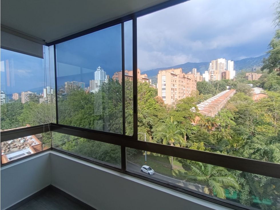 Apartamento en arriendo Antioquia Medellín El Diamante No2 90 m2 Habitaciones 3 Baños 2 Garajes 0 Precio $4400000