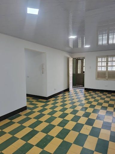 Apartamento en arriendo Antioquia Medellín Estacion Villa 90 m2 Habitaciones 2 Baños 2 Garajes 0 Precio $160000000