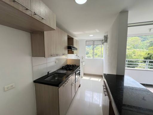 Apartamento en arriendo Antioquia Sabaneta Los Alcázares 80 m2 Habitaciones 2 Baños 2 Garajes 1 Precio $2700000