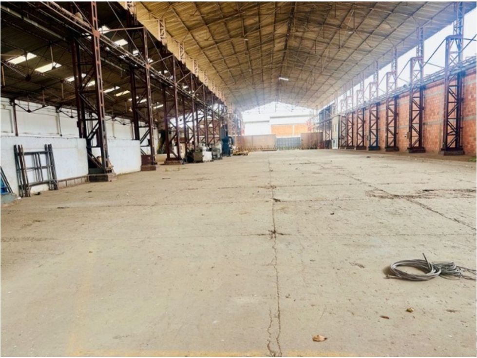 Bodega en venta Cundinamarca Soacha La Capilla 7481 m2 Habitaciones 0 Baños 4 Garajes 4 Precio $8000000000