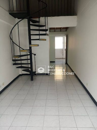 Oficina en arriendo Antioquia Medellín San Diego 40 m2 Habitaciones 0 Baños 1 Garajes 0 Precio $2700000