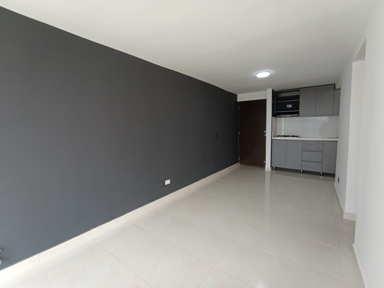 Apartamento en arriendo Antioquia Bello San Martín 56 m2 Habitaciones 3 Baños 2 Garajes 1 Precio $1600000