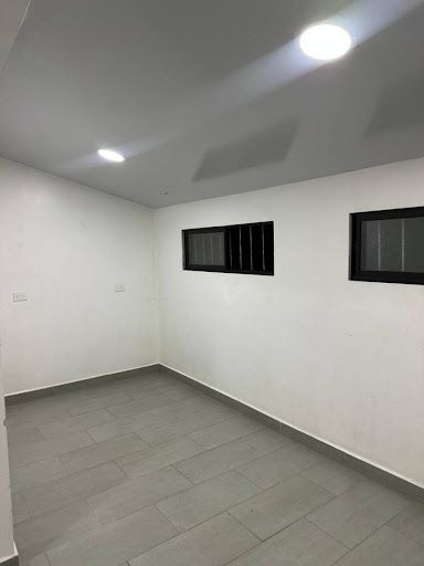 Local en arriendo Antioquia La Estrella Ancón San Martín 13 m2 Habitaciones 0 Baños 1 Garajes 0 Precio $1550000