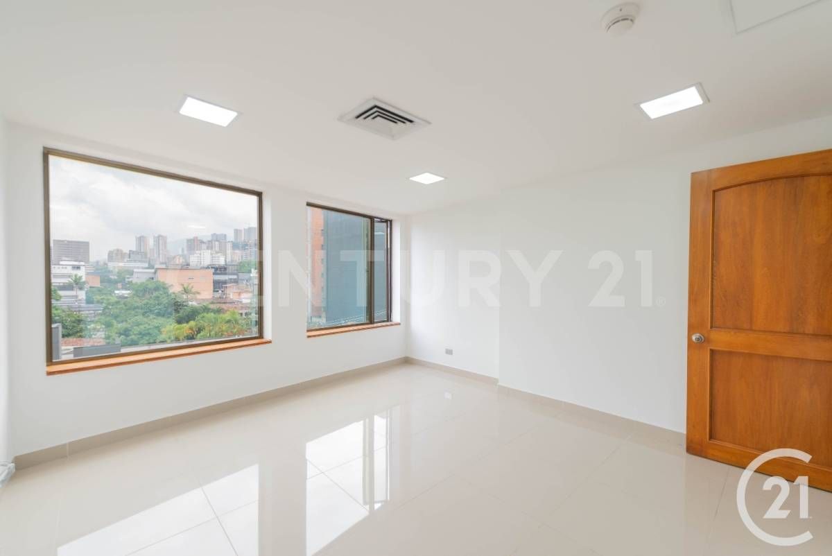 Oficina en venta Antioquia Medellín El Poblado 35 m2 Habitaciones 0 Baños 1 Garajes 1 Precio $425000000