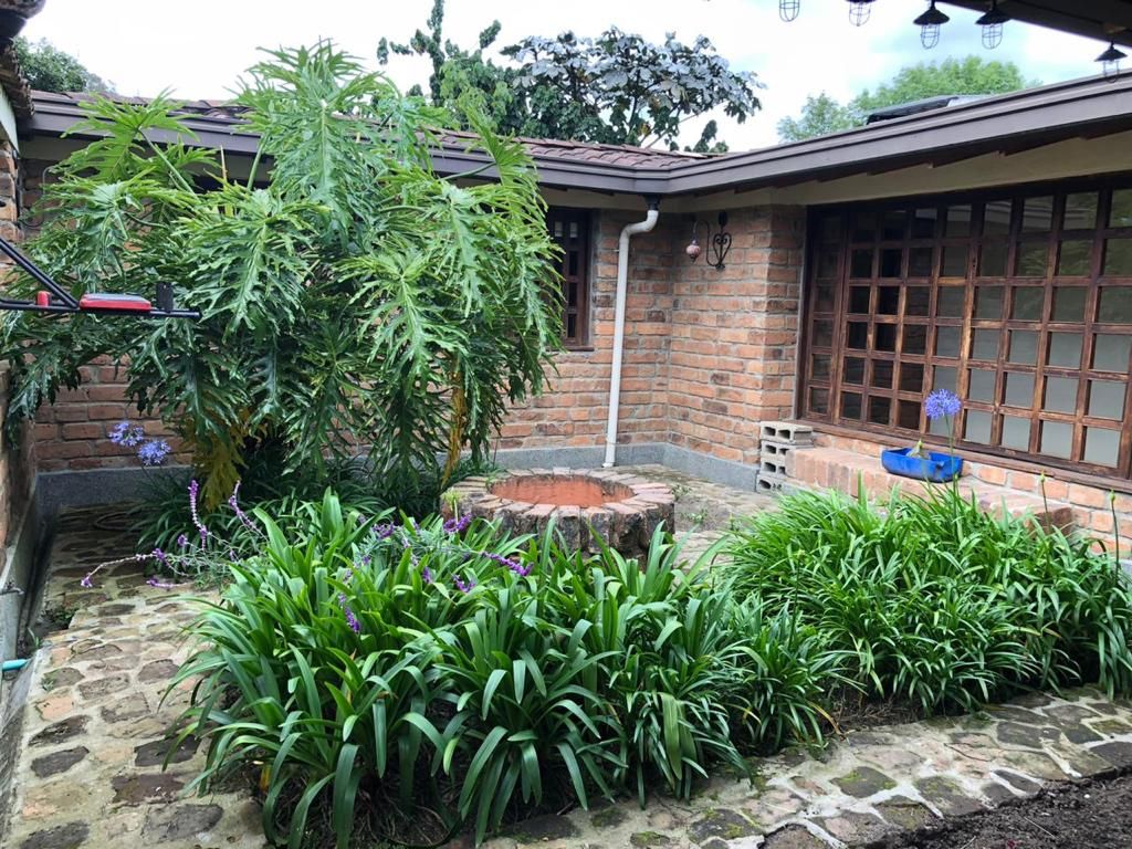 Casa Campestre en arriendo Antioquia Guarne Punto Mayor 200 m2 Habitaciones 4 Baños 4 Garajes 4 Precio $6020000