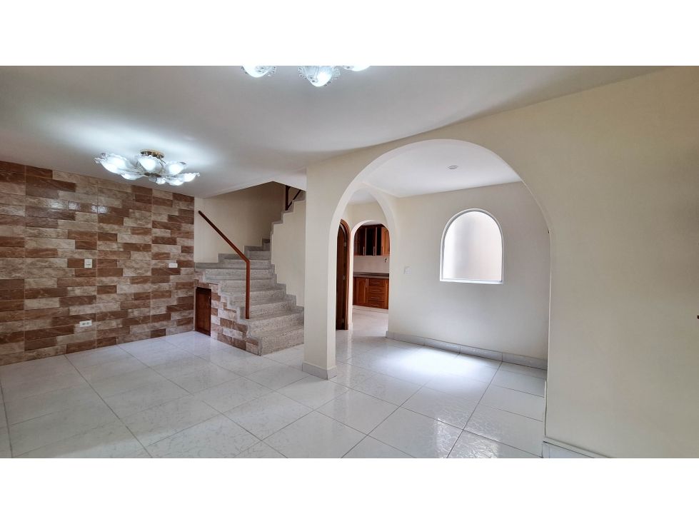 Casa en venta Antioquia Medellín El Robledo 70 m2 Habitaciones 3 Baños 2 Garajes 0 Precio $320000000