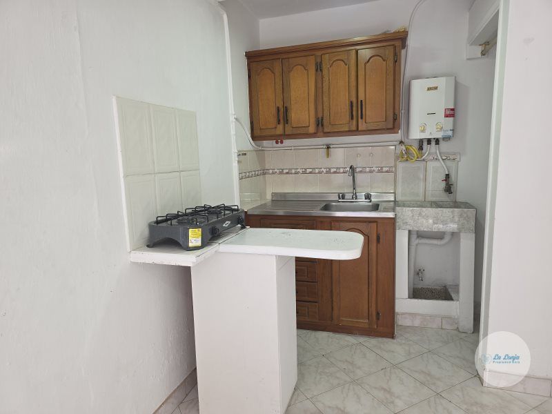Apartaestudio en arriendo Antioquia Medellín Boyaca 20 m2 Habitaciones 1 Baños 1 Garajes 0 Precio $650000