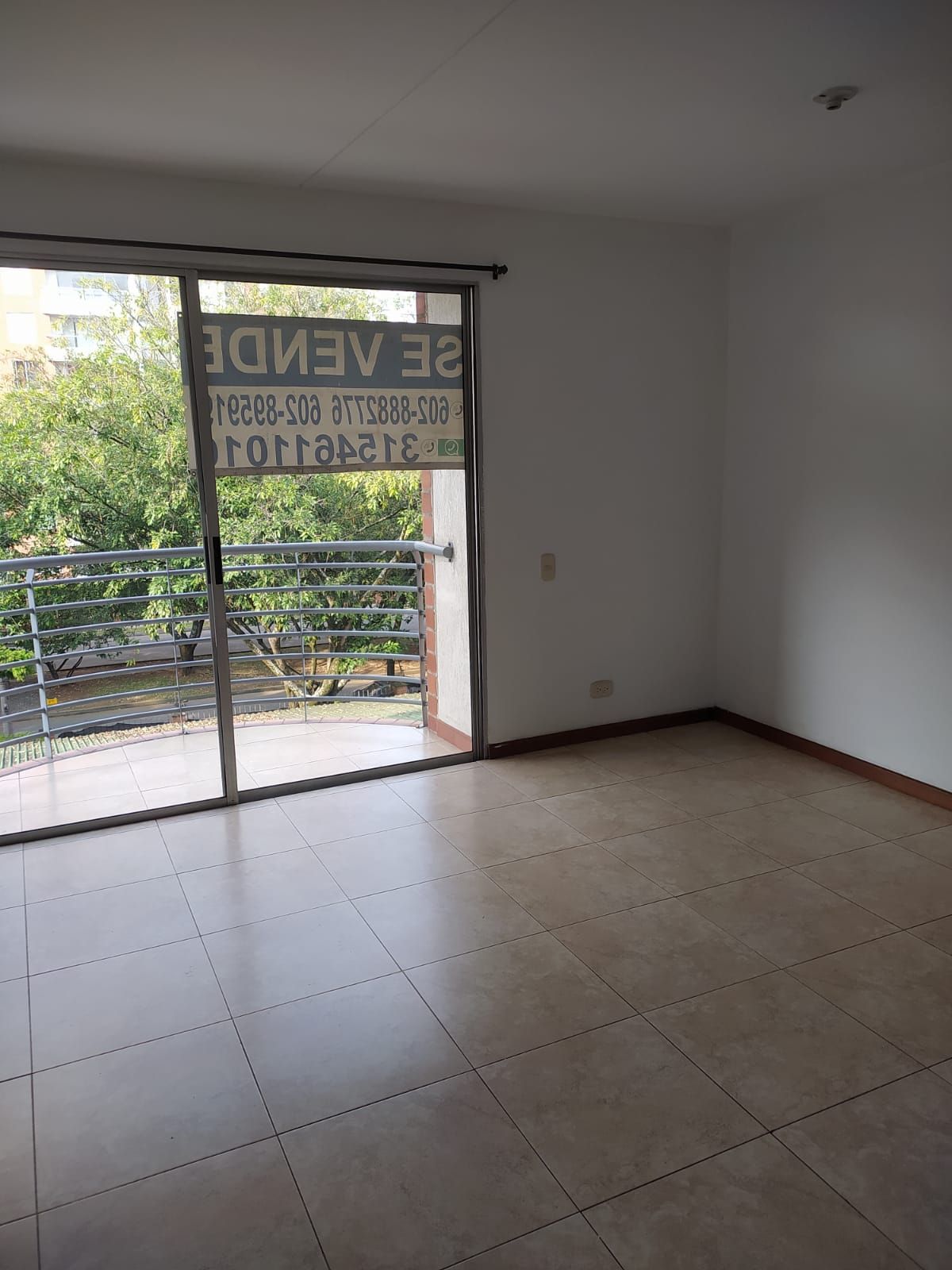 Apartamento en venta Valle Del Cauca Cali Lili 71 m2 Habitaciones 3 Baños 2 Garajes 1 Precio $310000000