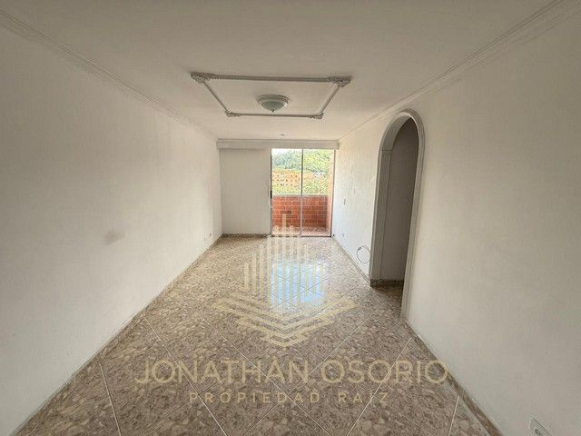Apartamento en arriendo Antioquia Medellín Los Colores 55 m2 Habitaciones 3 Baños 2 Garajes 1 Precio $2550000