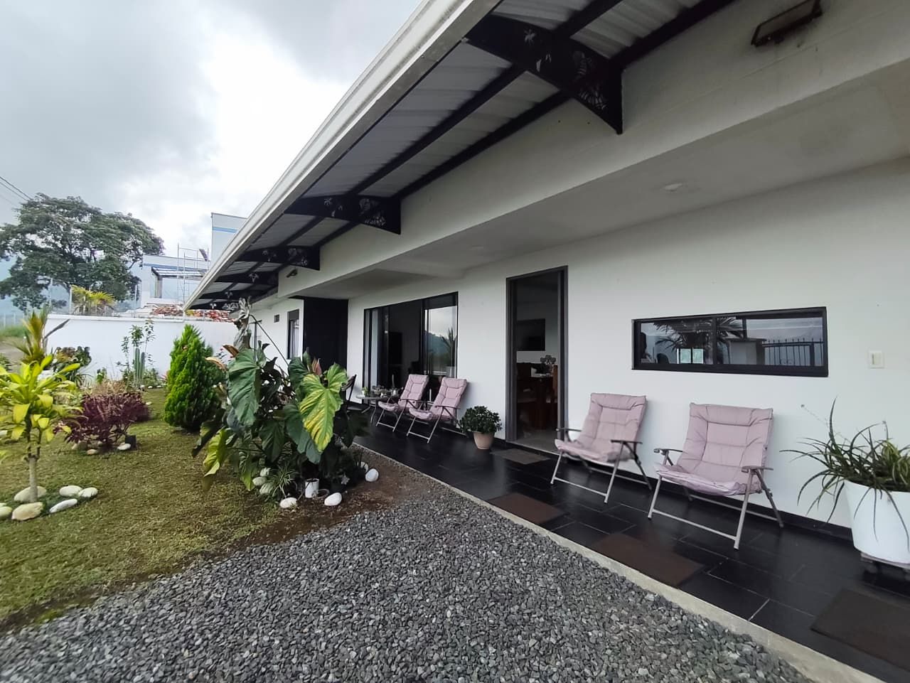 Casa en venta Risaralda Pereira Pereira 260 m2 Habitaciones 5 Baños 3 Garajes 6 Precio $1250000000
