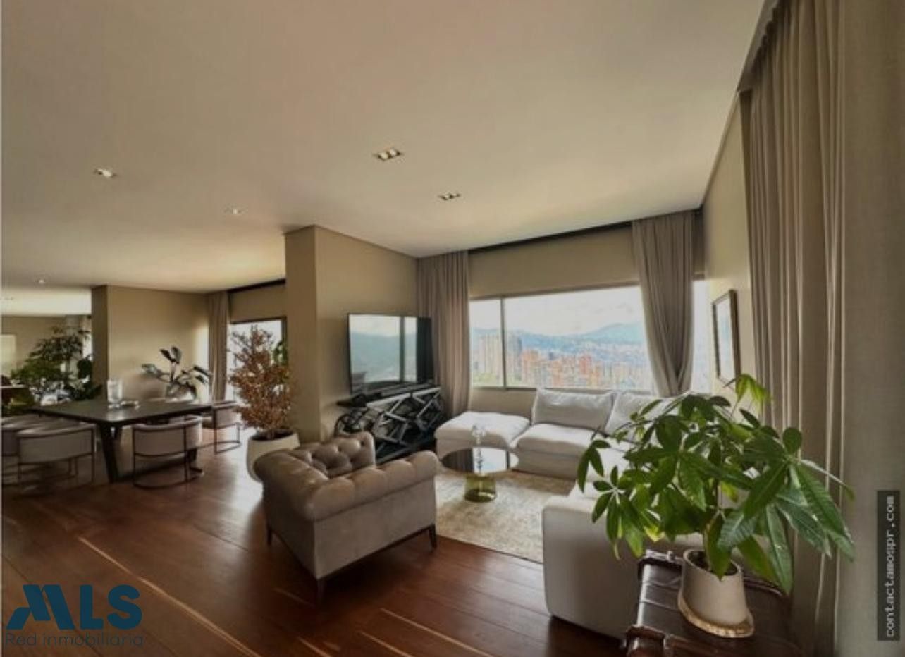 Apartamento en venta Antioquia Medellín Altos Del Poblado 531 m2 Habitaciones 3 Baños 3 Garajes 5 Precio $7000000000
