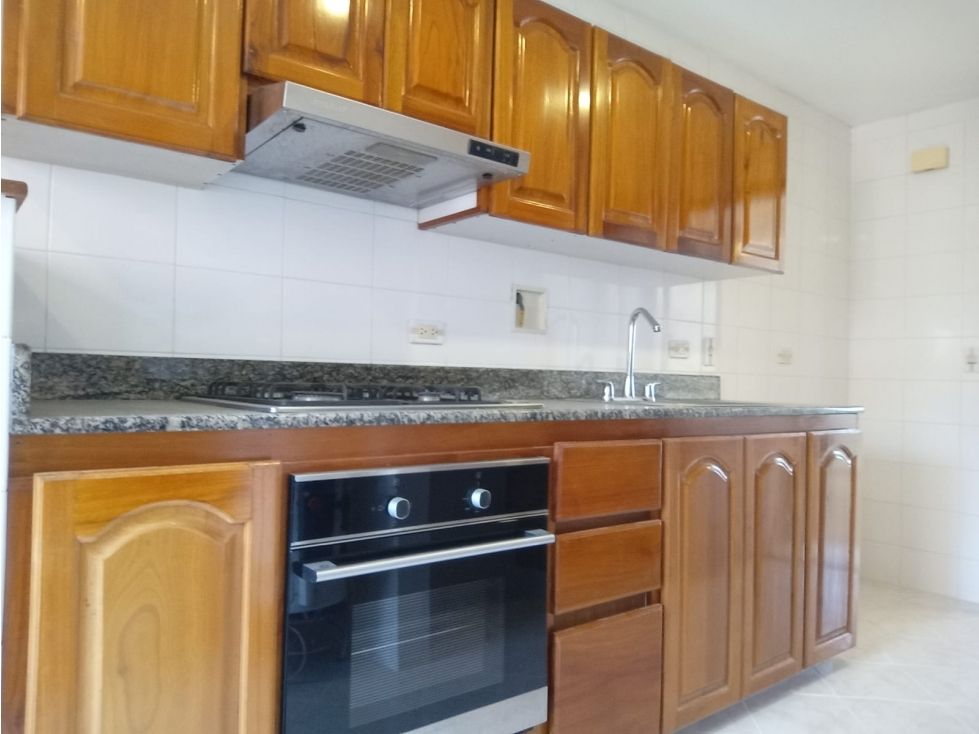 Apartamento en arriendo Antioquia Medellín Asomadera No 2 100 m2 Habitaciones 3 Baños 3 Garajes 1 Precio $5600000