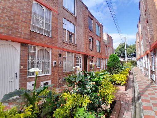 Casa en venta Cundinamarca Bogotá Cantalejo 99 m2 Habitaciones 3 Baños 3 Garajes 0 Precio $348000000