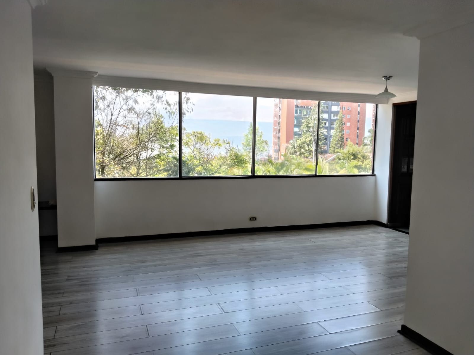 Apartamento en arriendo Antioquia Medellín Calle Nueva 63 m2 Habitaciones 2 Baños 2 Garajes 1 Precio $2900000