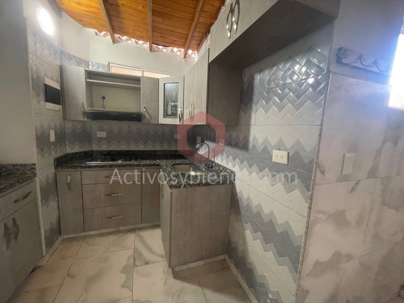 Apartamento en arriendo Antioquia Medellín Santa Lucia 70 m2 Habitaciones 3 Baños 2 Garajes 0 Precio $2350000