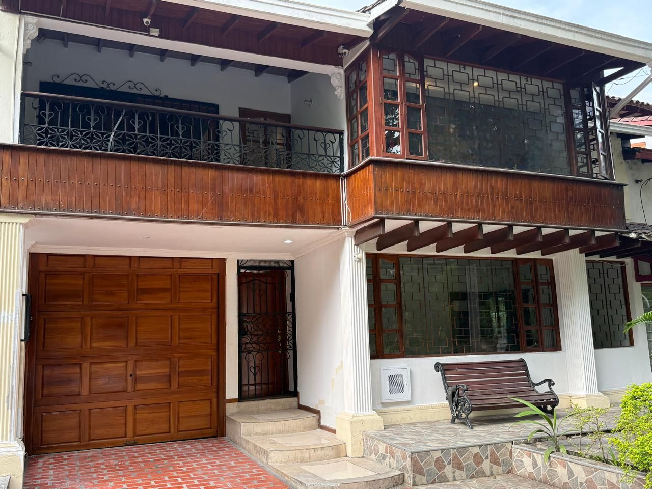 Casa en arriendo Antioquia Envigado Mt Villa Grande 280 m2 Habitaciones 4 Baños 5 Garajes 1 Precio $8000000