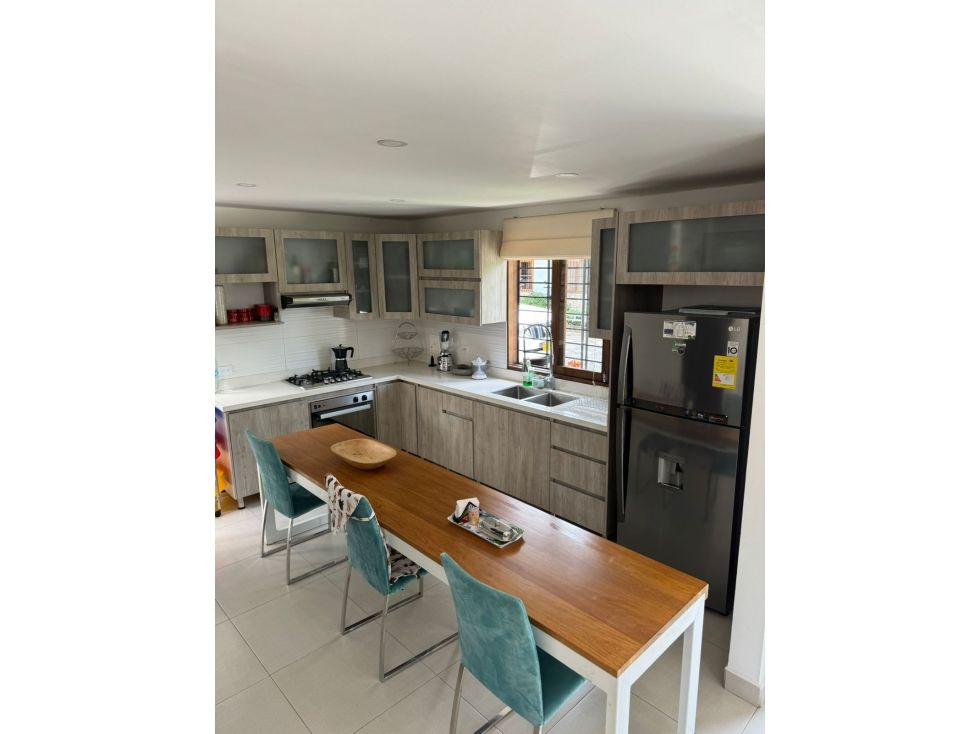 Casa en venta Antioquia La Ceja Hipódromo 150 m2 Habitaciones 3 Baños 4 Garajes 1 Precio $670000000