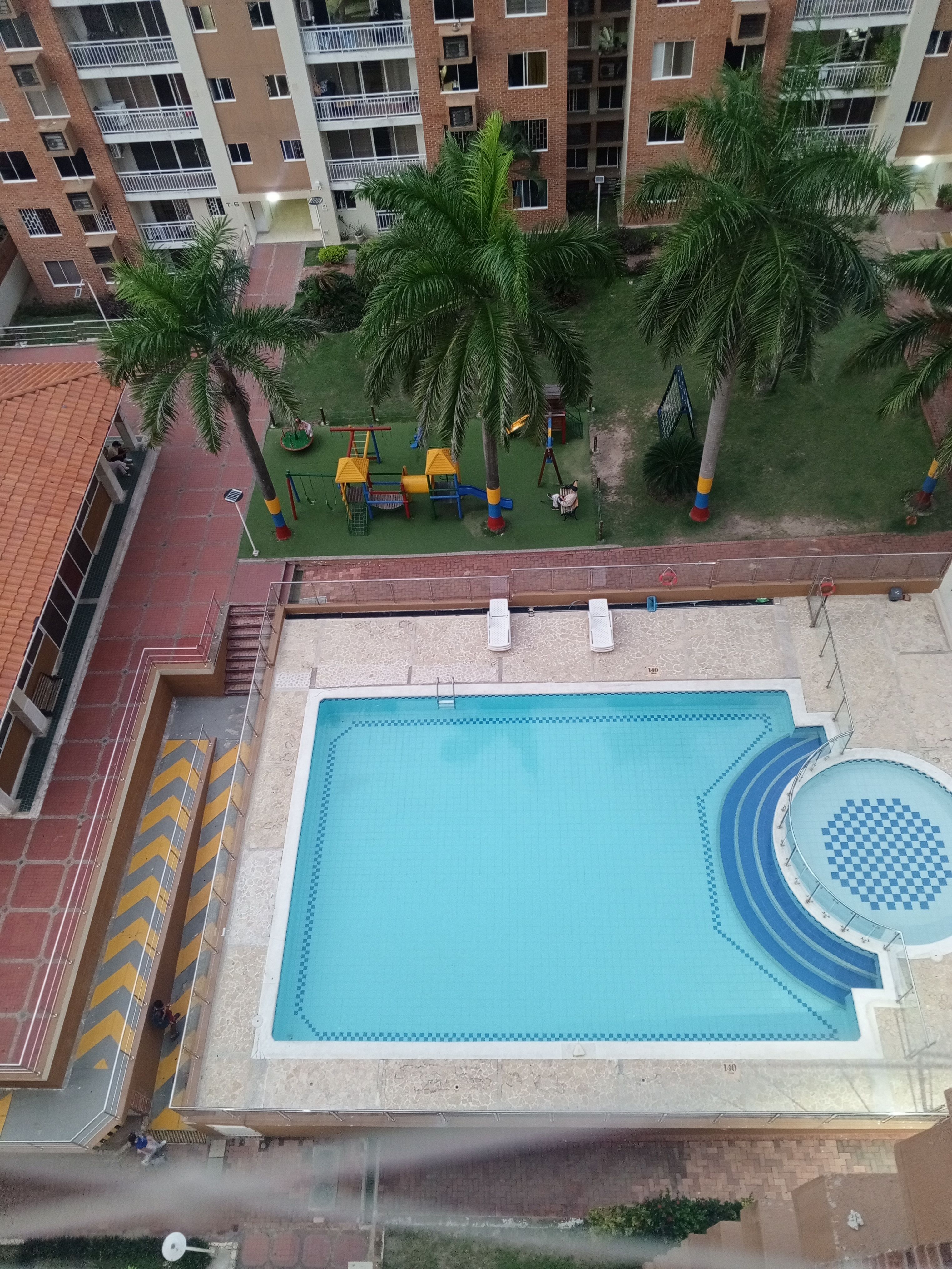 Apartamento en arriendo Atlántico Barranquilla Cr Portal Del Miramar 80 m2 Habitaciones 3 Baños 2 Garajes 1 Precio $3000000