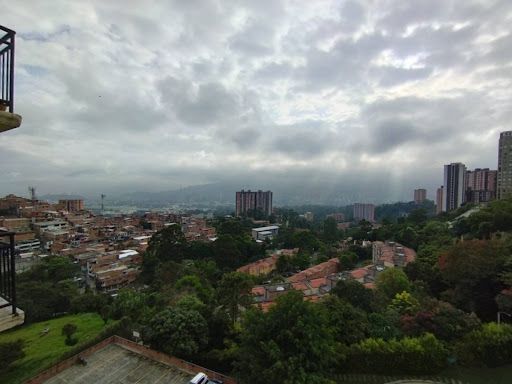 Apartamento en arriendo Antioquia Medellín La Candelaria 54 m2 Habitaciones 2 Baños 2 Garajes 1 Precio $2200000