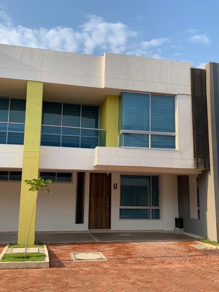 Casa en arriendo o venta Cundinamarca Ricaurte Las Palmas 126 m2 Habitaciones 3 Baños 3 Garajes 2 Precio venta $500000000 Precio arriendo $2500000
