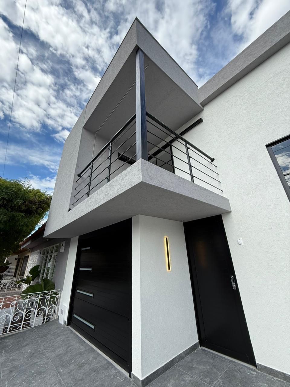 Casa en venta Valle Del Cauca Guadalajara De Buga El Carmelo 205 m2 Habitaciones 4 Baños 5 Garajes 2 Precio $800000000