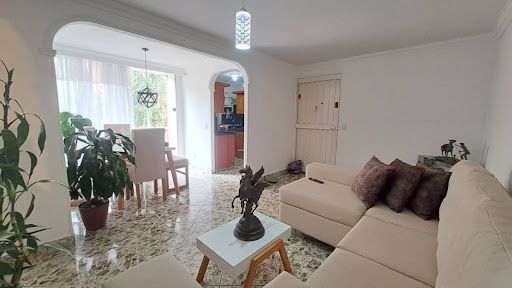 Apartamento en arriendo Antioquia Envigado La Sebastiana 60 m2 Habitaciones 3 Baños 2 Garajes 0 Precio $2030000