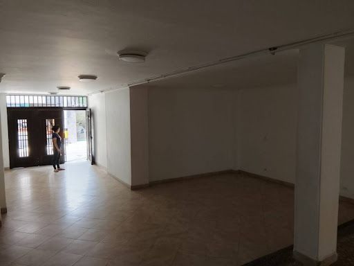 Local en venta Antioquia Envigado Zona Centro 160 m2 Habitaciones 0 Baños 2 Garajes 1 Precio $1600000000
