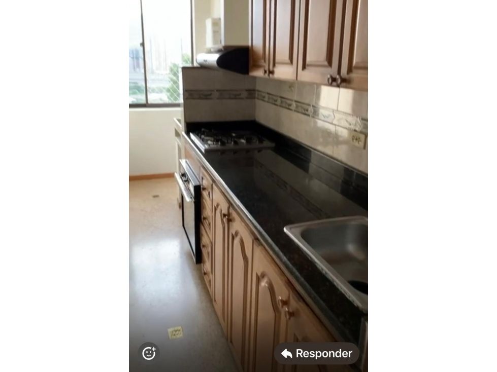 Apartamento en venta Antioquia Medellín San Bernardo 95 m2 Habitaciones 3 Baños 2 Garajes 1 Precio $700000000