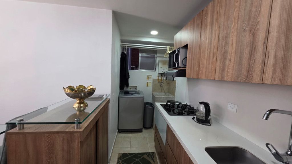 Apartamento en venta Antioquia Medellín Simesa 61 m2 Habitaciones 3 Baños 2 Garajes 1 Precio $560000000