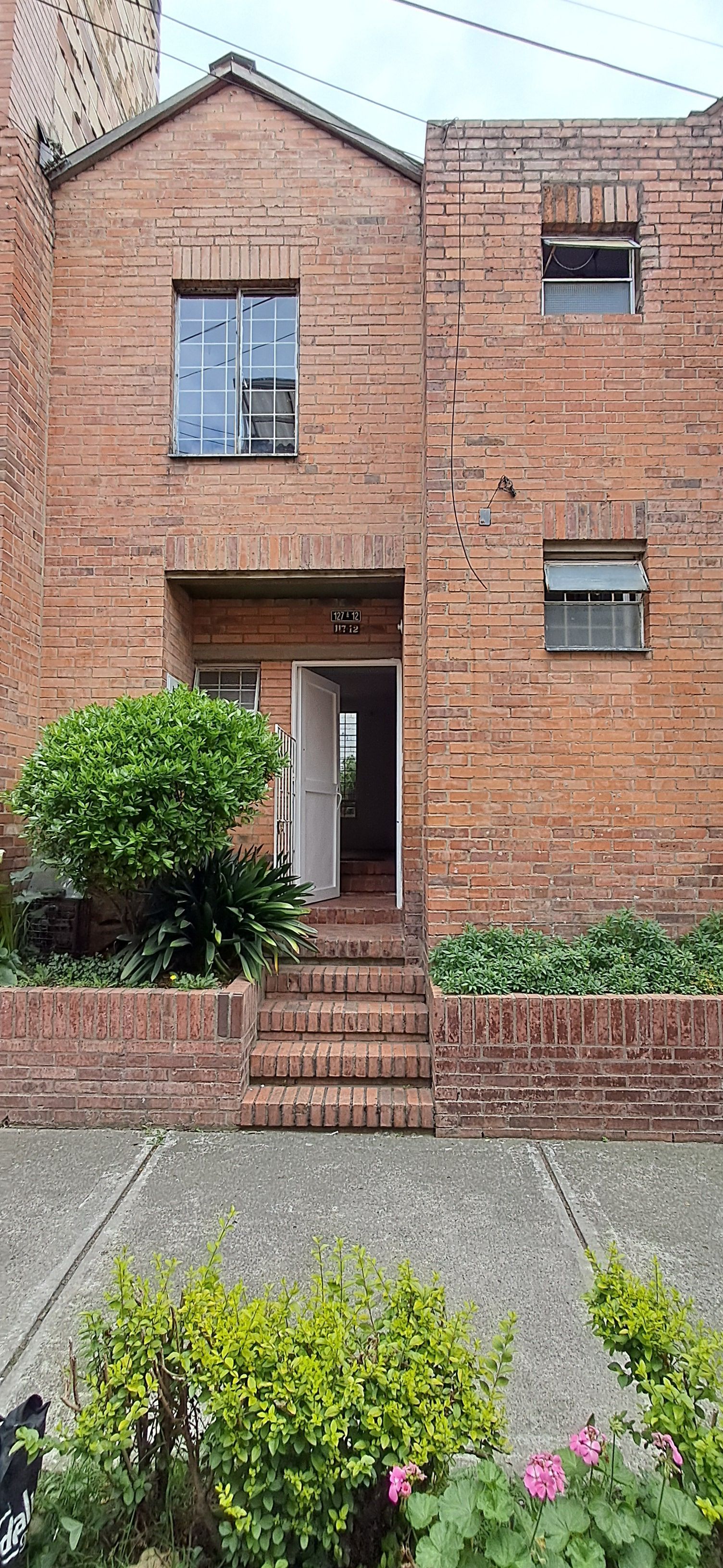 Casa en venta Cundinamarca Bogotá San Jorge 45 m2 Habitaciones 4 Baños 2 Garajes 0 Precio $300000000