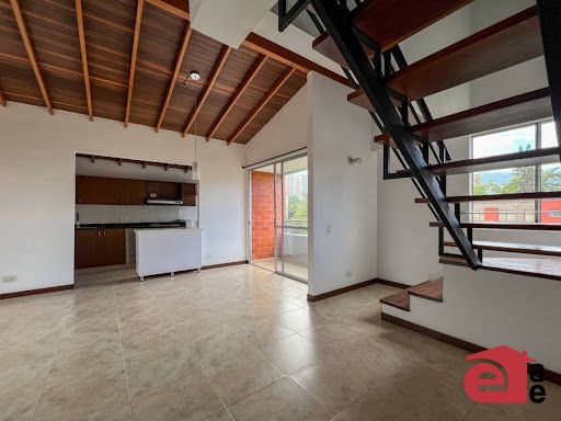 Apartamento en arriendo Antioquia Envigado Uribe Ángel 128 m2 Habitaciones 3 Baños 3 Garajes 1 Precio $4800000