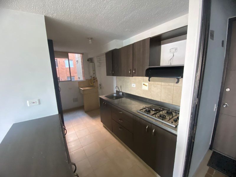 Apartamento en arriendo Antioquia Rionegro Urbanizacion Serranias 81 m2 Habitaciones 3 Baños 2 Garajes 0 Precio $2300000