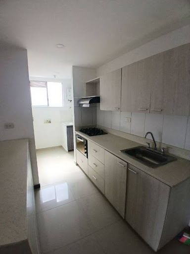 Apartamento en arriendo Antioquia Medellín San German 100 m2 Habitaciones 3 Baños 3 Garajes 1 Precio $4000000