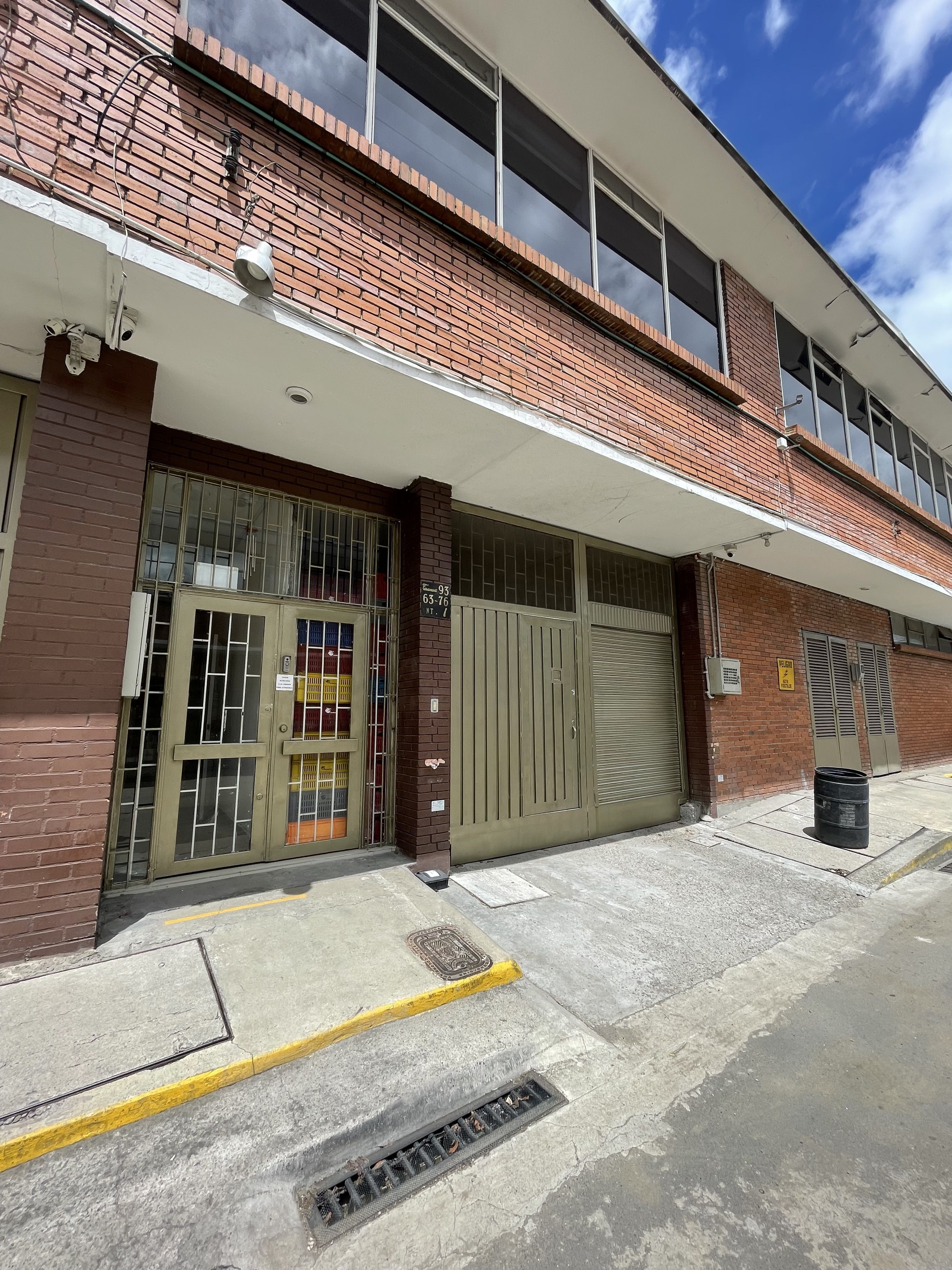 Bodega en arriendo Cundinamarca Bogotá Los Álamos 600 m2 Habitaciones 0 Baños 3 Garajes 1 Precio $14970000