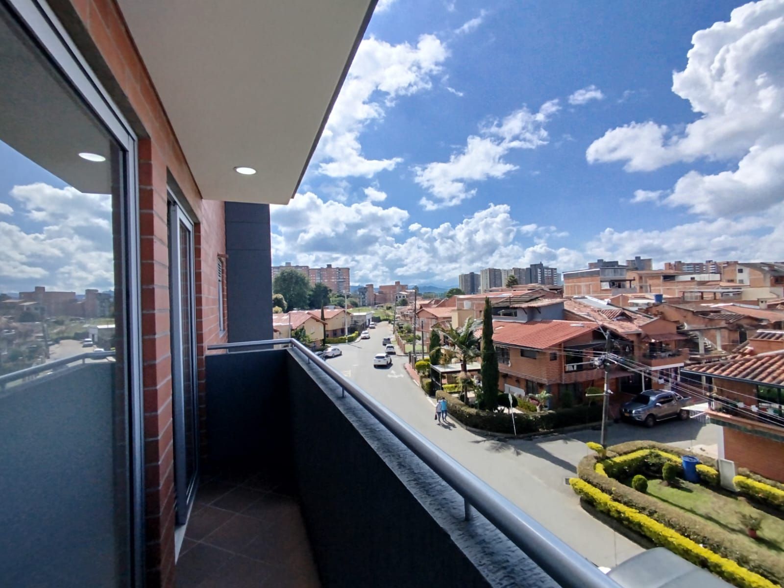 Apartaestudio en arriendo Antioquia Rionegro San Antonio 52 m2 Habitaciones 1 Baños 2 Garajes 0 Precio $1900000