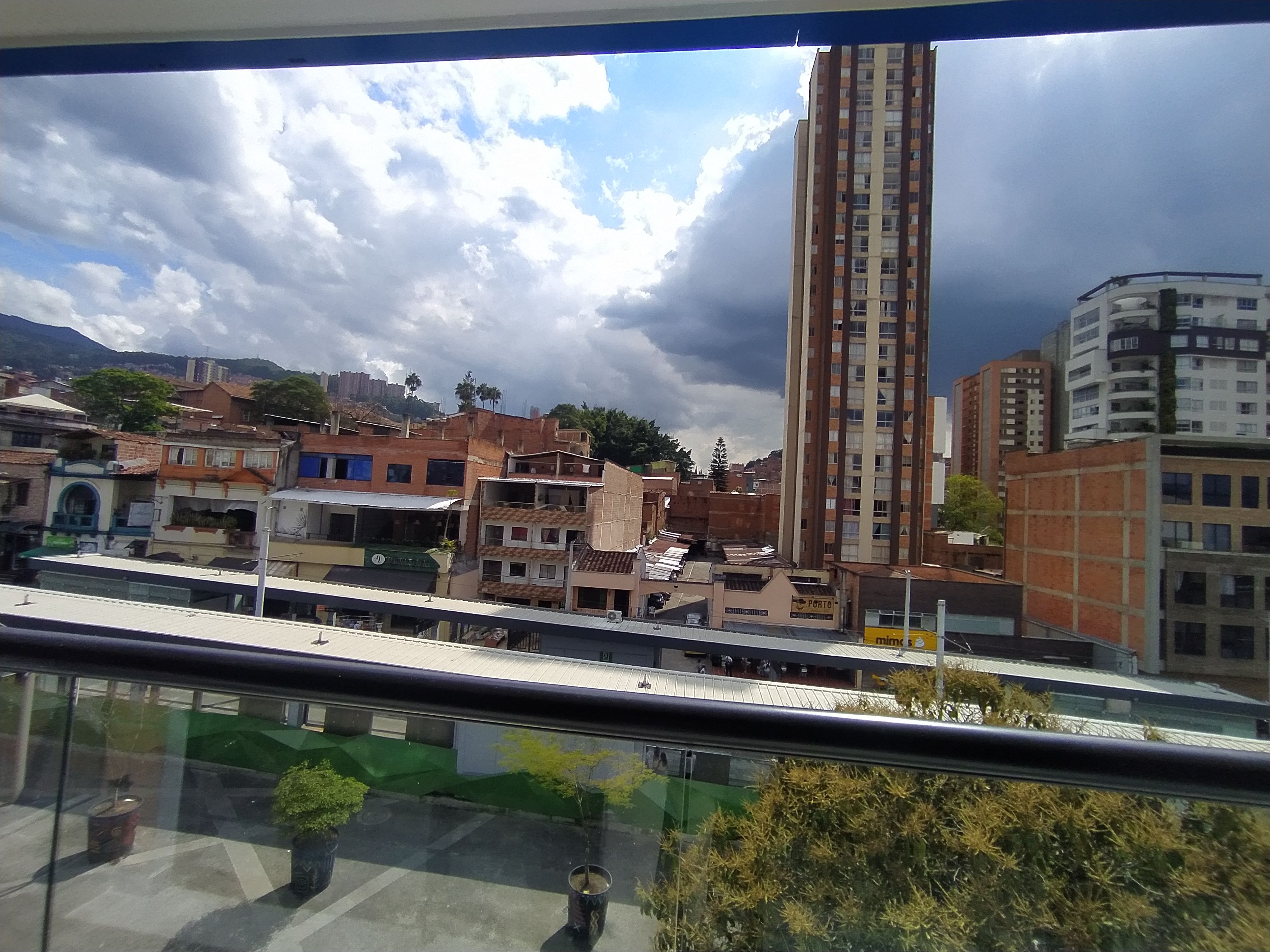 Apartaestudio en arriendo Antioquia Medellín Boston 65 m2 Habitaciones 1 Baños 1 Garajes 0 Precio $3000000