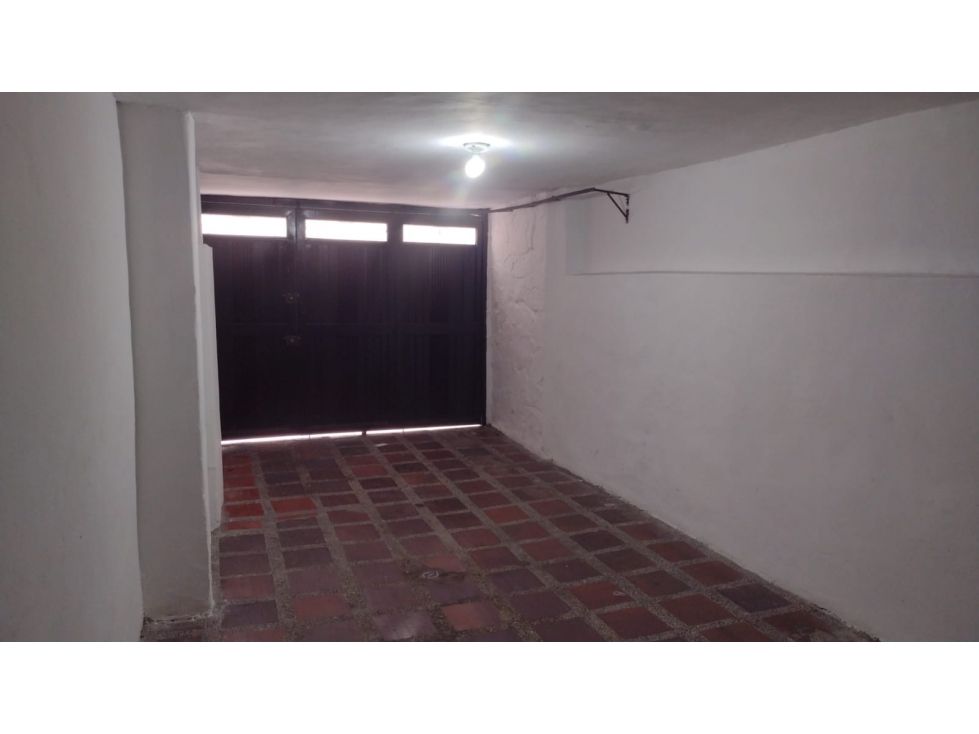 Apartamento en arriendo o venta Antioquia Medellín Medellín 20 m2 Habitaciones 5 Baños 2 Garajes 1 Precio venta $600000000 Precio arriendo $3460000