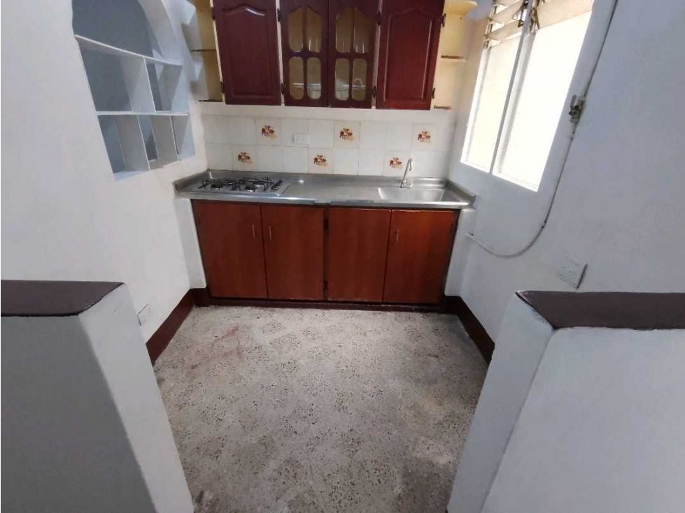 Apartamento en arriendo Antioquia Medellín Sucre 85 m2 Habitaciones 2 Baños 1 Garajes 0 Precio $1500000