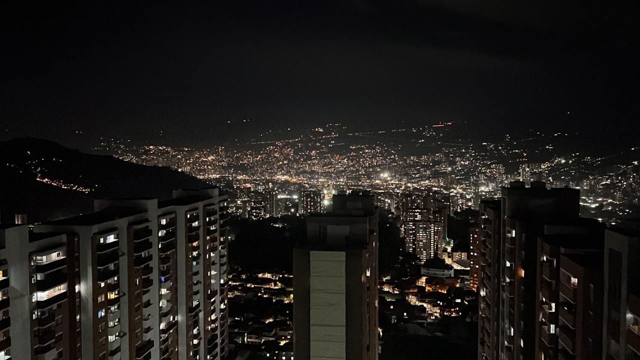 Apartamento en venta Antioquia La Estrella La Ferreria 70 m2 Habitaciones 3 Baños 2 Garajes 1 Precio $440000000