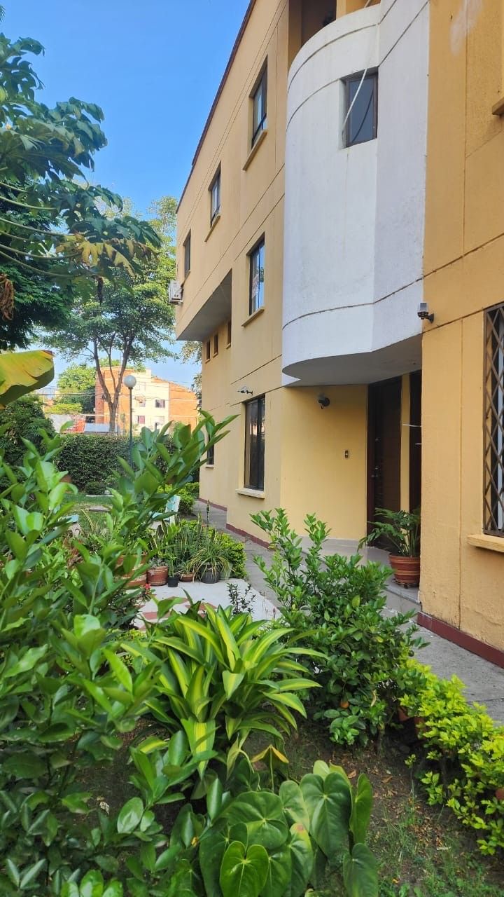 Casa en venta Valle Del Cauca Cali Santa Anita - La Selva 144 m2 Habitaciones 4 Baños 3 Garajes 1 Precio $365000000