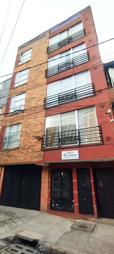 Apartamento en arriendo Cundinamarca Bogotá Simón Bolívar 105 m2 Habitaciones 3 Baños 3 Garajes 1 Precio $2300000