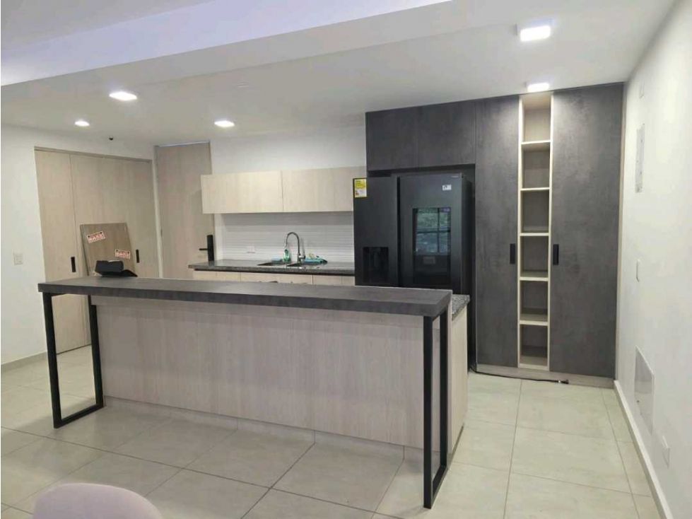 Apartamento en arriendo Risaralda Pereira Pereira 130 m2 Habitaciones 3 Baños 3 Garajes 2 Precio $5100000