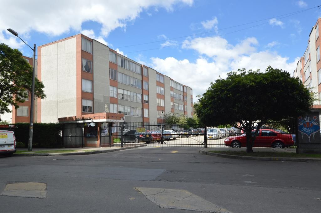 Apartamento en arriendo Cundinamarca Bogotá Hacienda Cordoba 73 m2 Habitaciones 3 Baños 2 Garajes 0 Precio $2212000