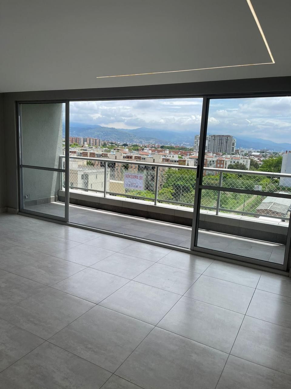 Apartamento en venta Valle Del Cauca Cali Ciudad Real 115 m2 Habitaciones 3 Baños 3 Garajes 2 Precio $570000000