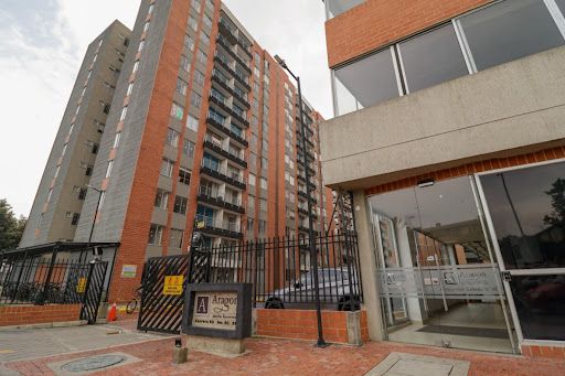 Apartamento en arriendo Cundinamarca Bogotá Campo Alegre 61 m2 Habitaciones 3 Baños 2 Garajes 1 Precio $1690000