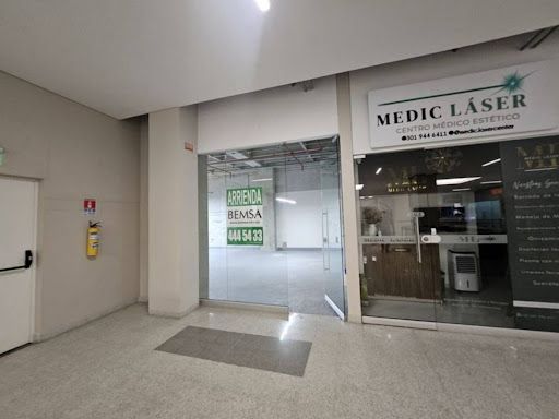 Local en arriendo Antioquia Medellín Bombona No1 98 m2 Habitaciones 0 Baños 1 Garajes 0 Precio $5447000